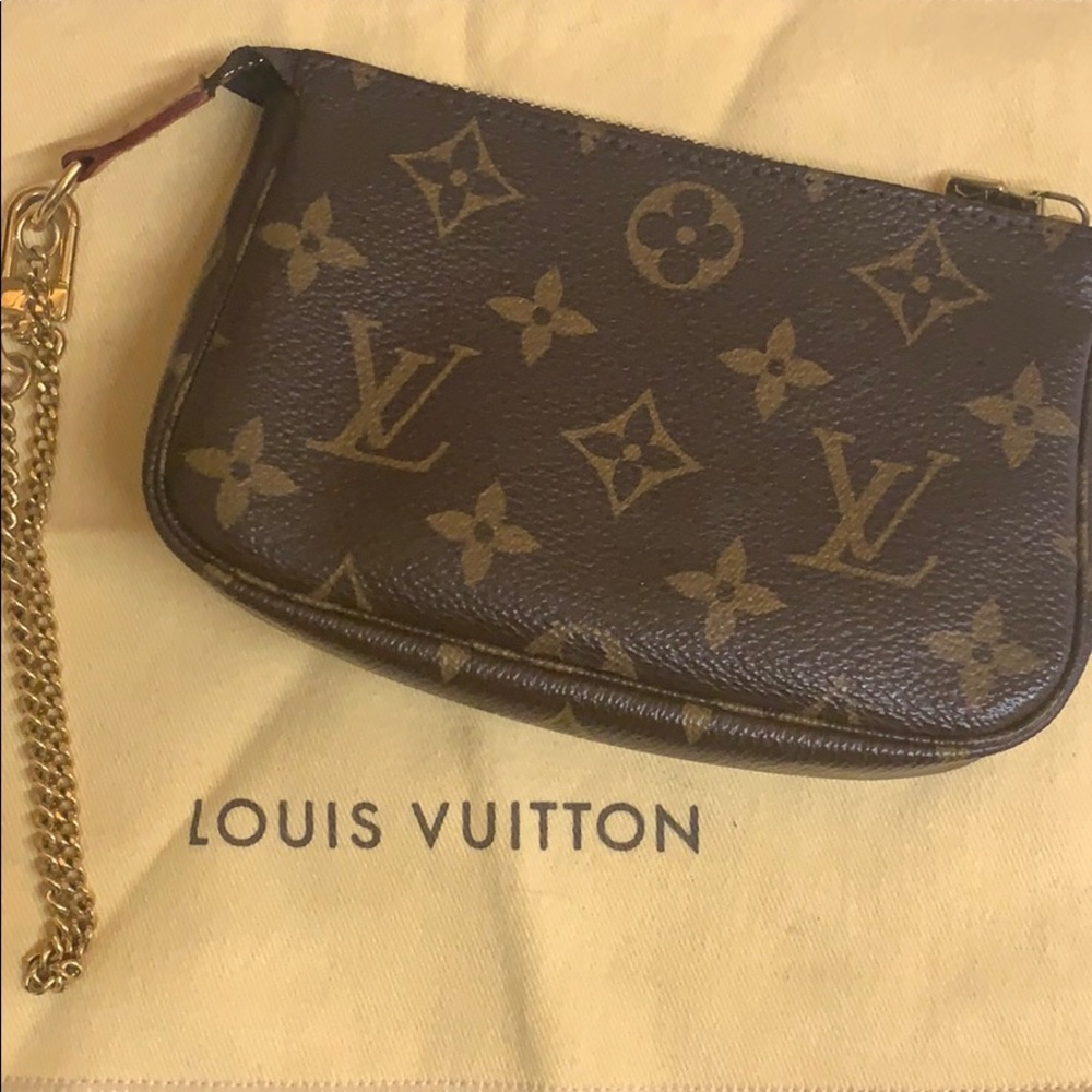 Louis Vuitton wristlet